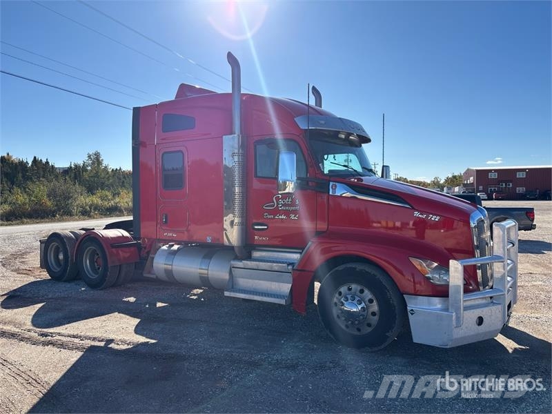 Kenworth T680 وحدات الجر