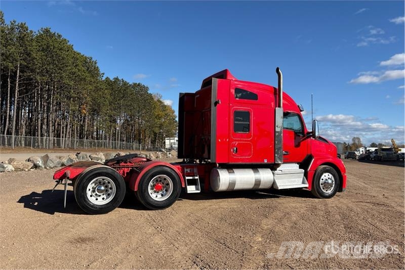 Kenworth T680 Sattelzugmaschinen