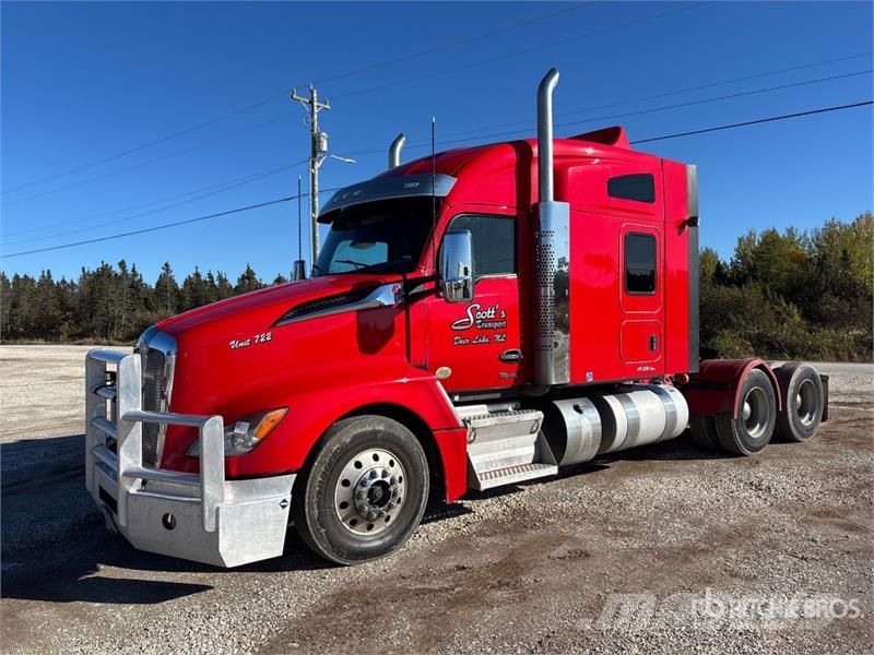 Kenworth T680 وحدات الجر