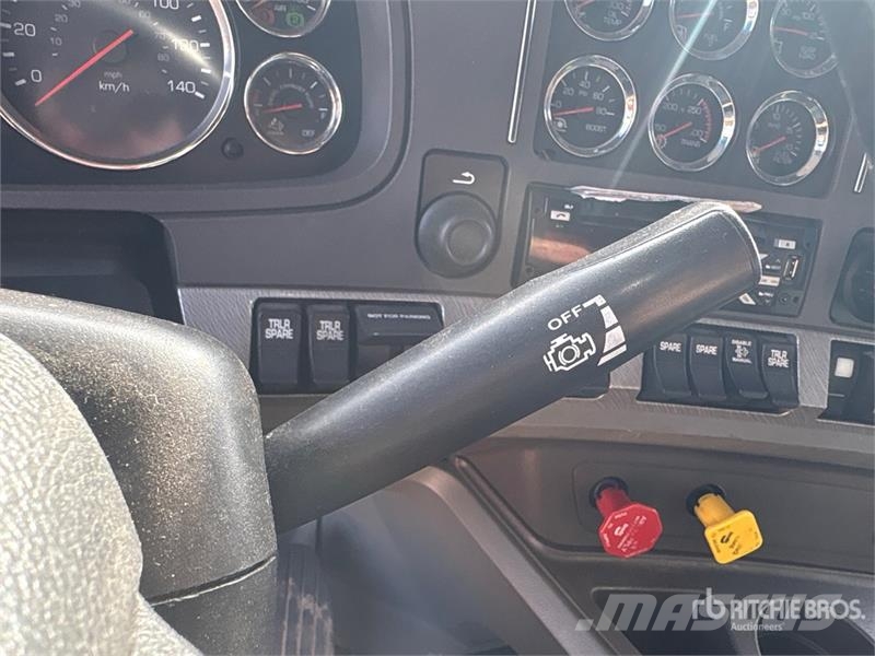 Kenworth T680 트랙터 유닛