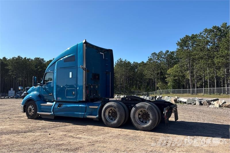Kenworth T680 Sadulveokid