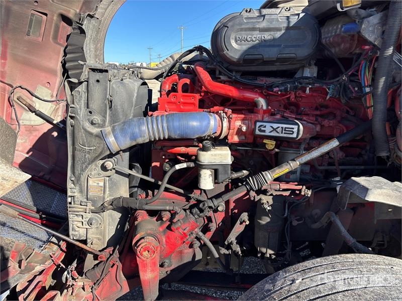 Kenworth T680 وحدات الجر