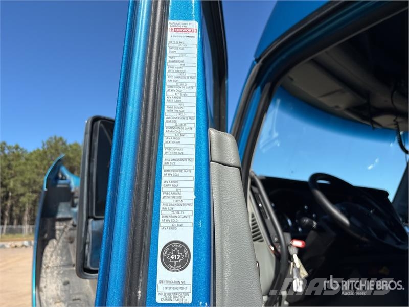 Kenworth T680 Sadulveokid