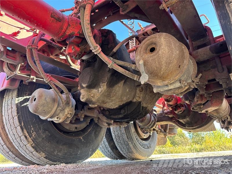 Kenworth T680 وحدات الجر