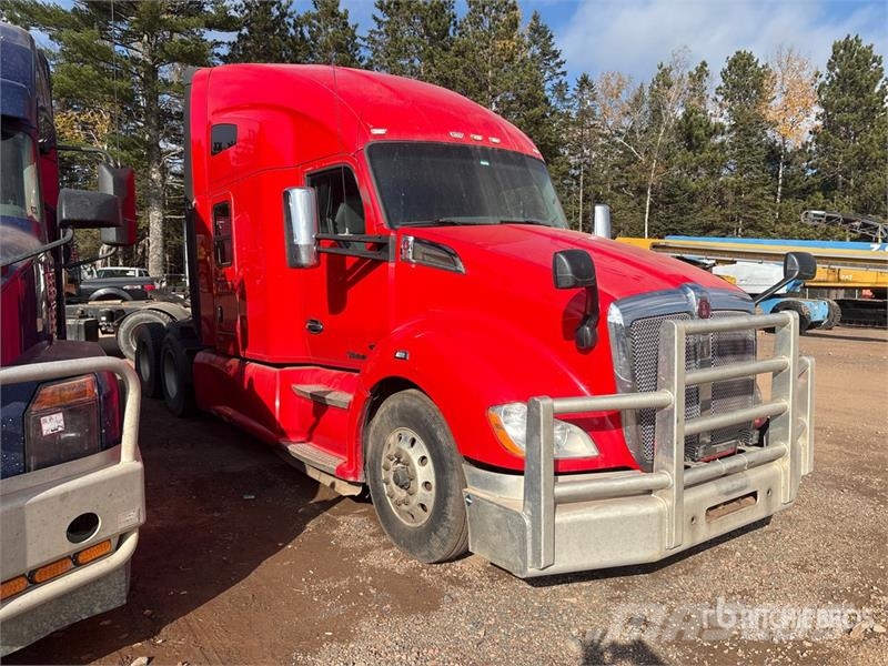 Kenworth T680 트랙터 유닛