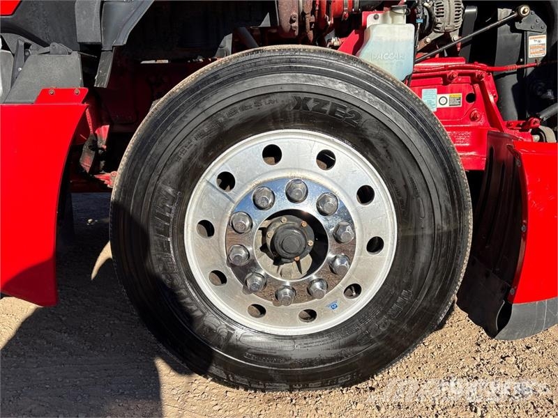 Kenworth T680 Sattelzugmaschinen
