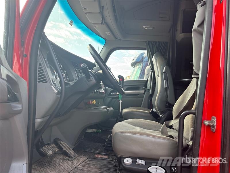 Kenworth T680 트랙터 유닛
