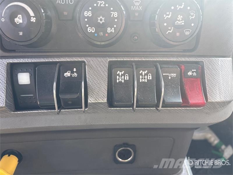 Kenworth T680 트랙터 유닛