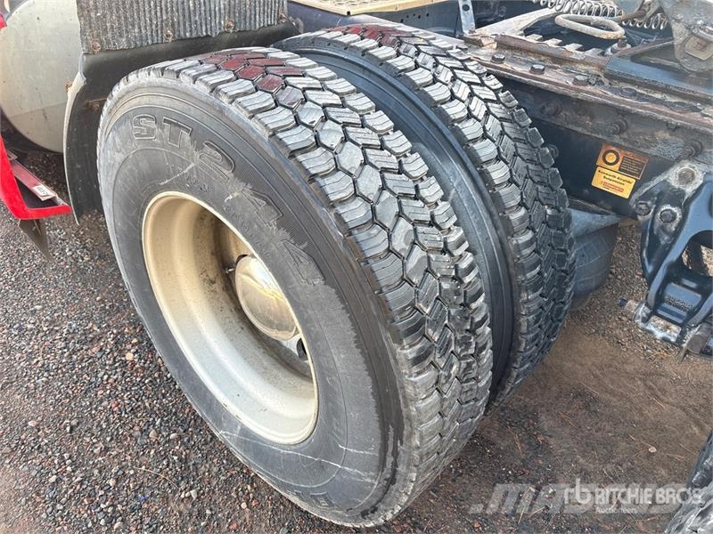 Kenworth T680 트랙터 유닛