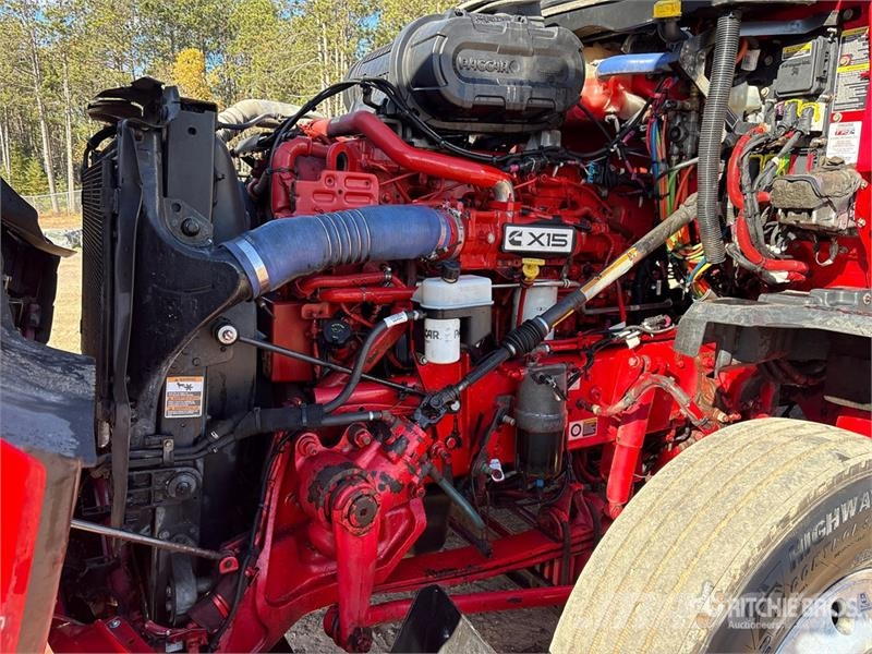 Kenworth T680 Sattelzugmaschinen