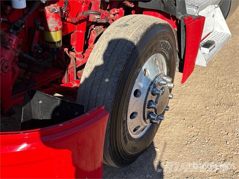 Kenworth T680 Sattelzugmaschinen