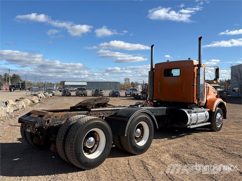 Kenworth T800 Trekkers