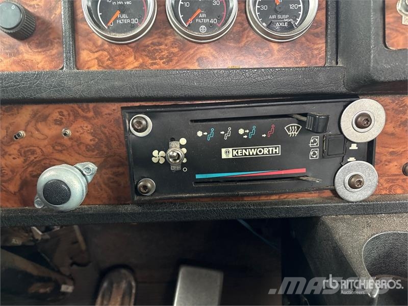 Kenworth T800 Tracteur routier