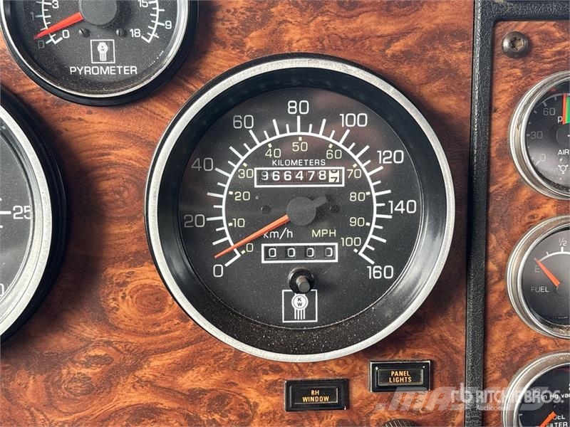 Kenworth T800 Tracteur routier
