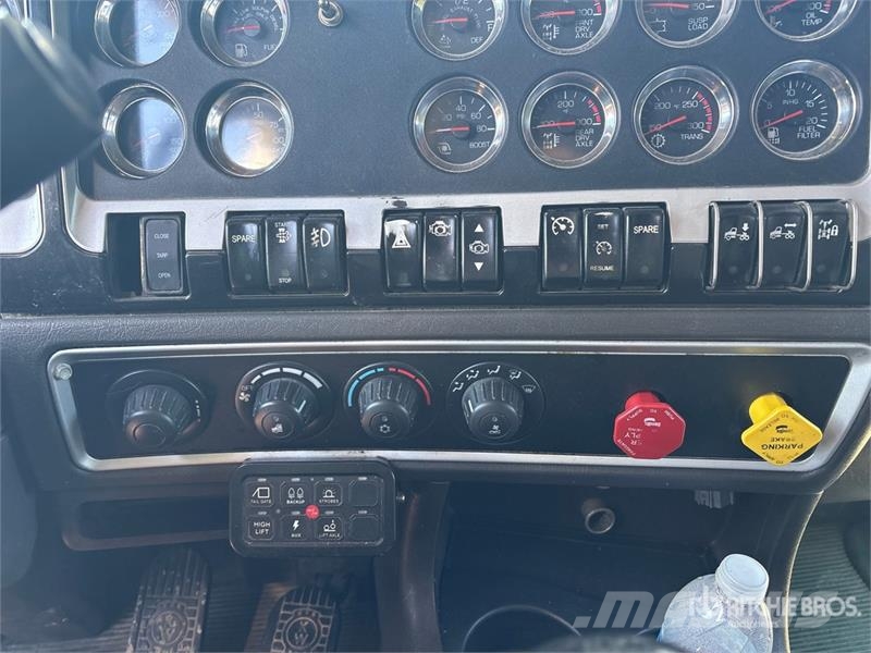 Kenworth T800 Sattelzugmaschinen