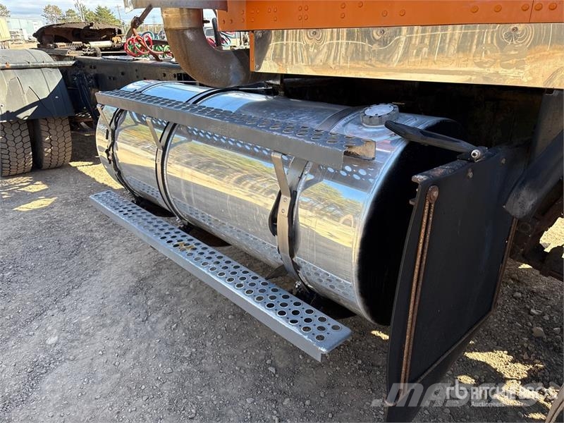 Kenworth T800 Trekkers