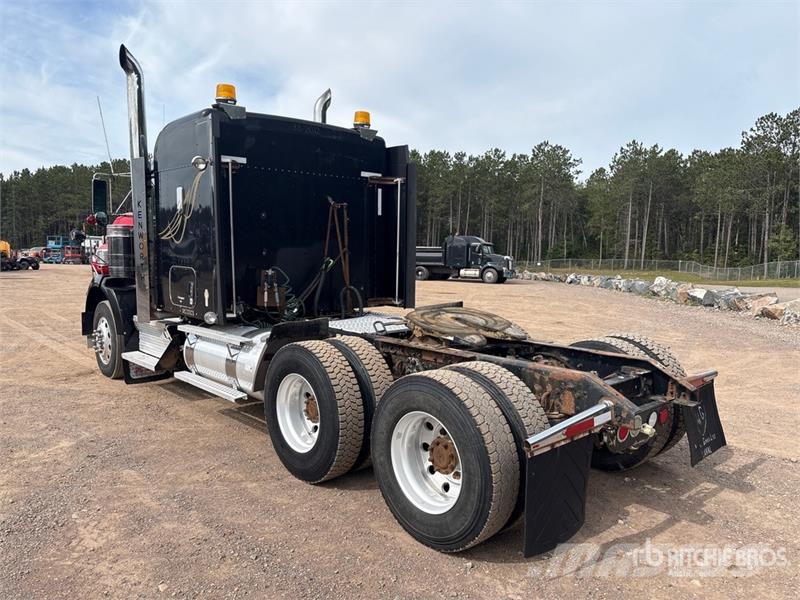 Kenworth T800 6x4 T/A Sleeper Truck Tractor Влекачи