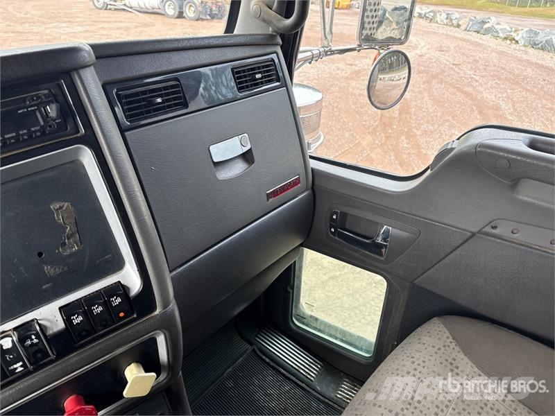 Kenworth T800 6x4 T/A Sleeper Truck Tractor Влекачи
