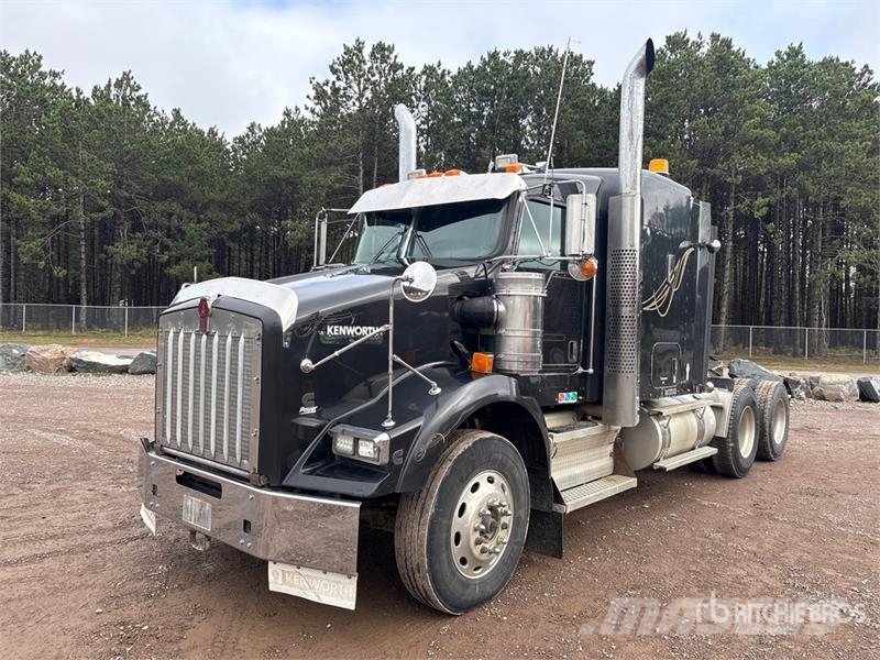 Kenworth T800 6x4 Truck T/A Sleeper Truck Tractor Sattelzugmaschinen