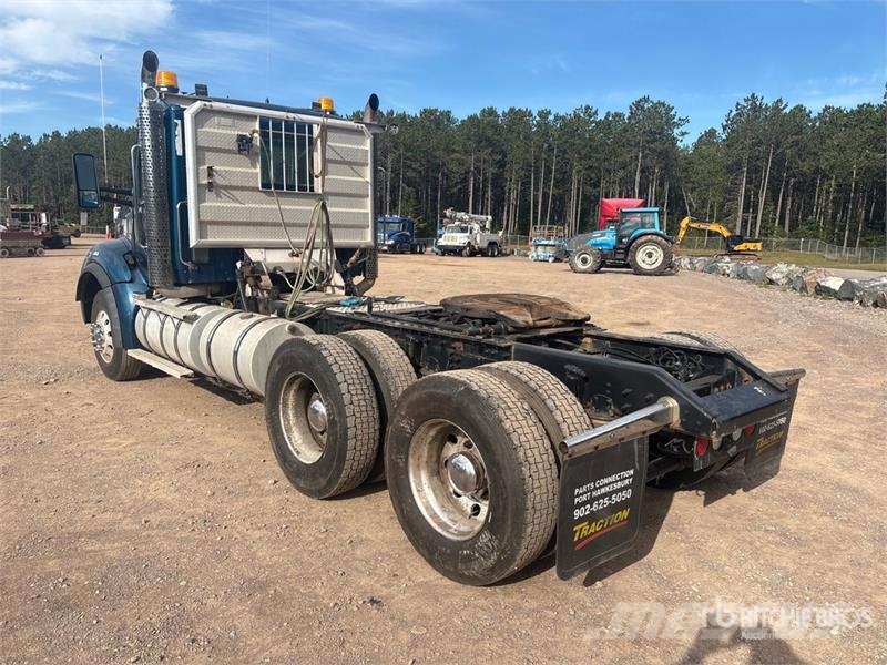Kenworth T880 Trekkers