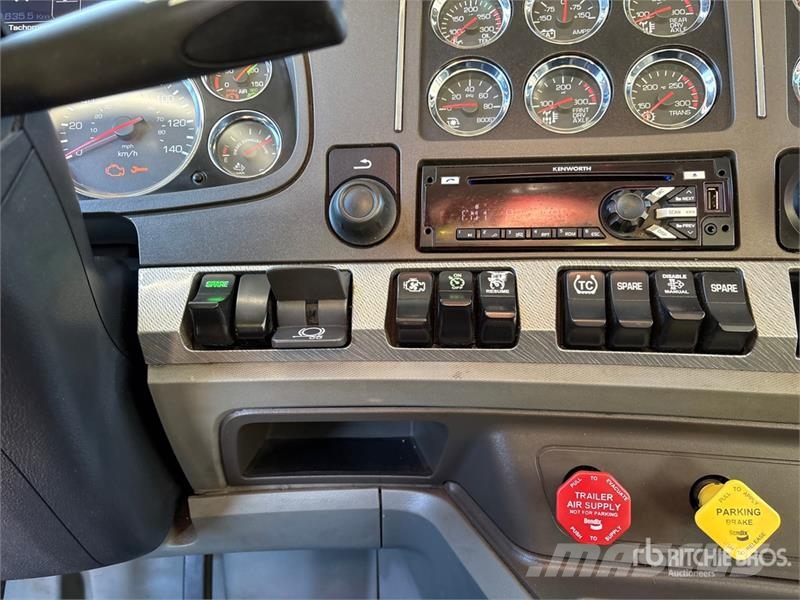Kenworth T880 Tractor Units