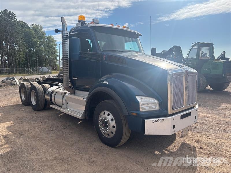 Kenworth T880 Trekkers