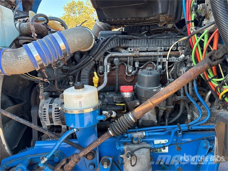 Kenworth T880 Tractor Units
