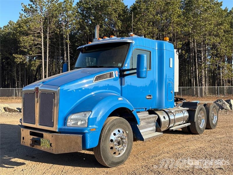Kenworth T880 트랙터 유닛