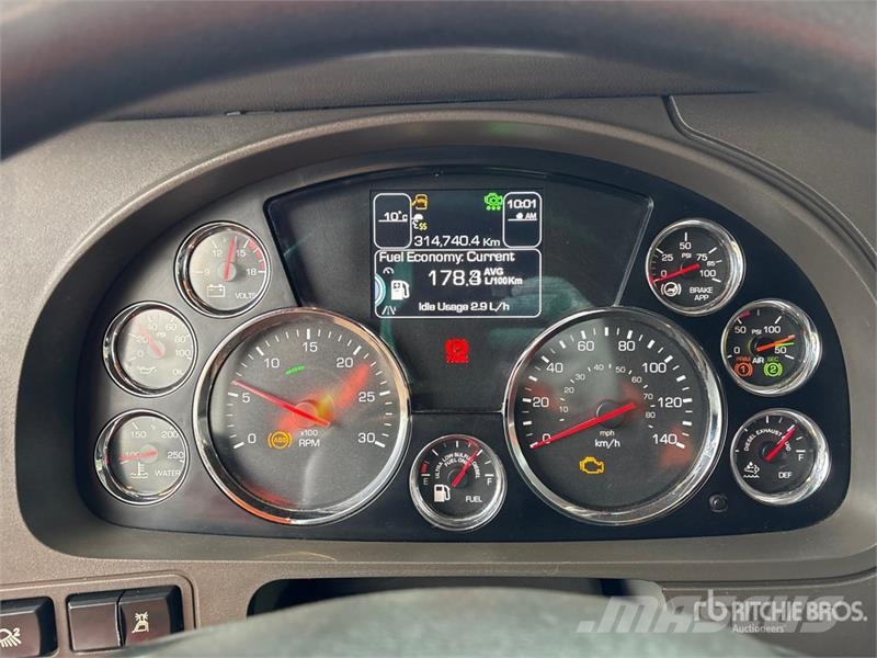Kenworth T880 Trekkers