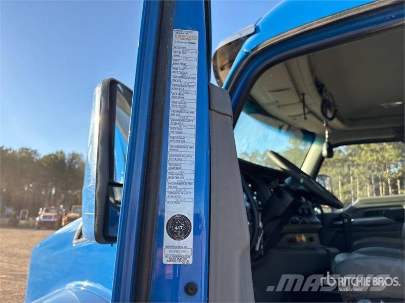 Kenworth T880 Tractor Units