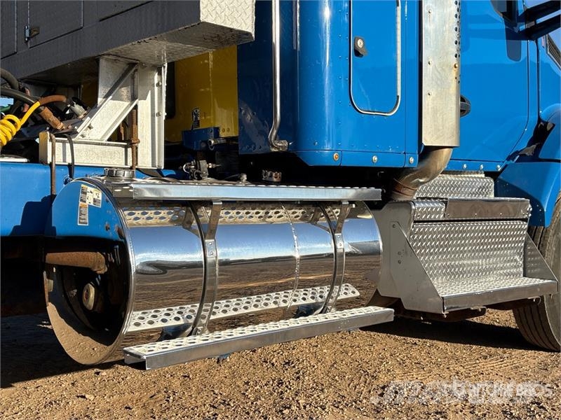 Kenworth T880 Tractor Units