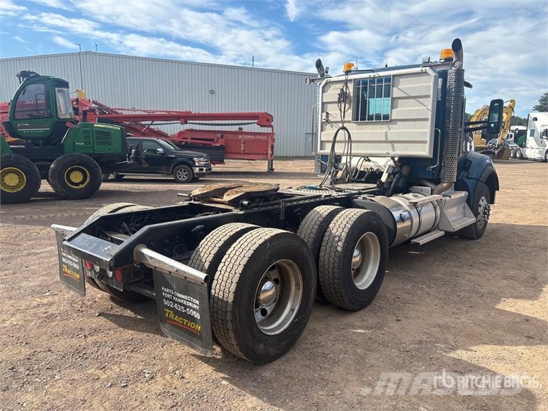 Kenworth T880 Trekkers