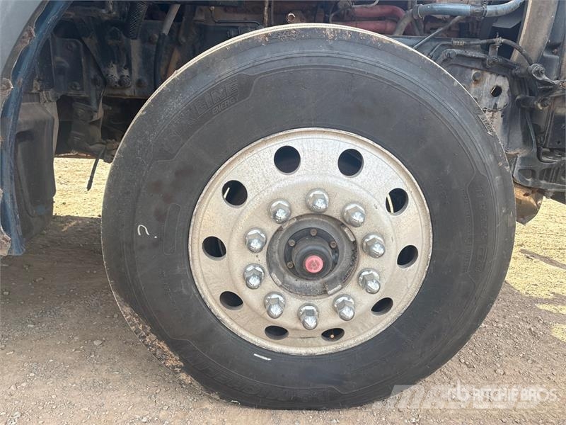 Kenworth T880 Trekkers