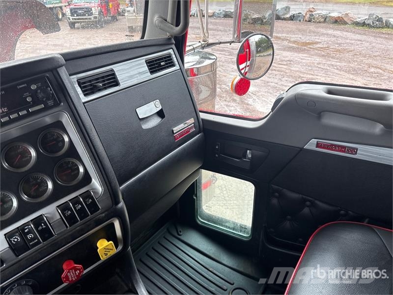 Kenworth W900L Prime Movers