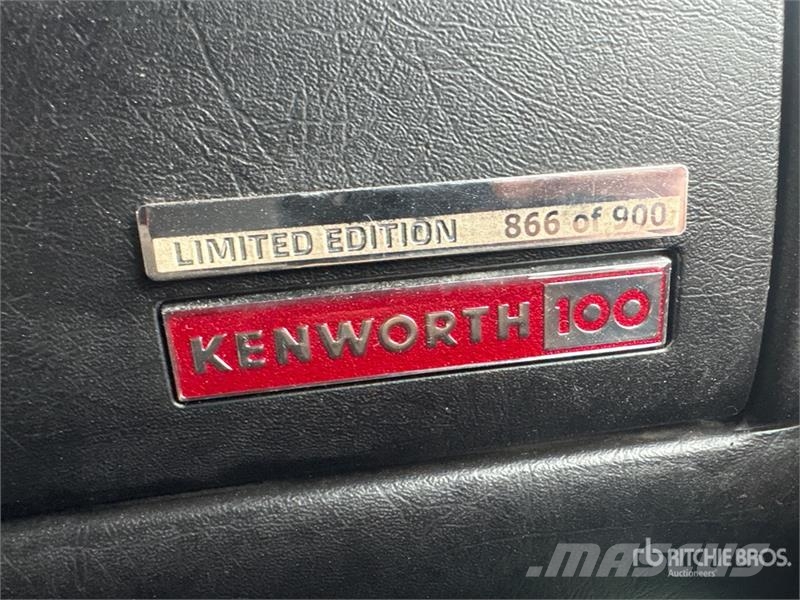 Kenworth W900L Prime Movers