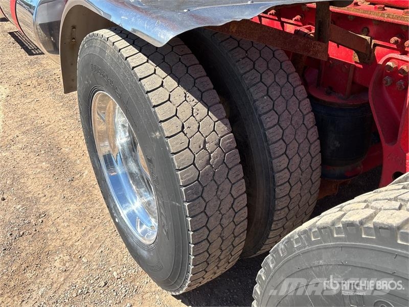 Kenworth W900L Tractores (camiões)