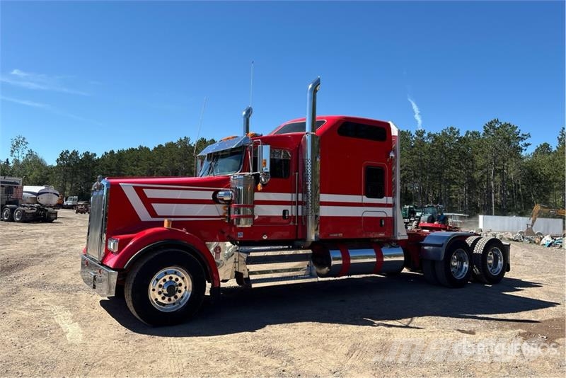 Kenworth W900L Tractores (camiões)