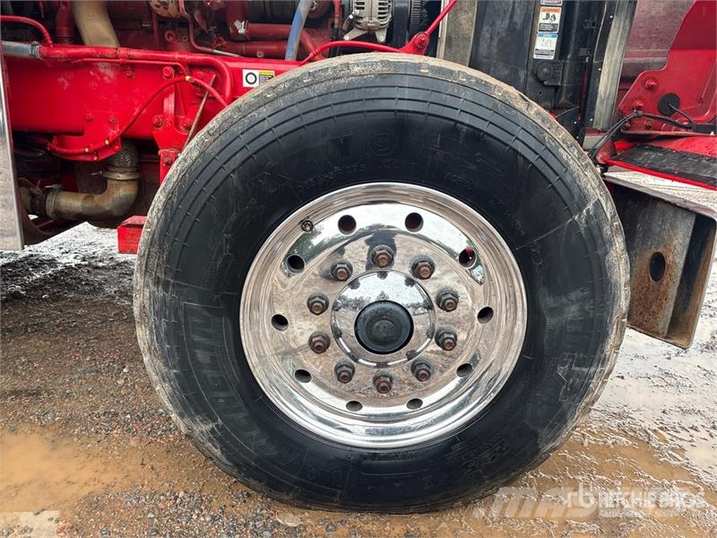 Kenworth W900L Prime Movers