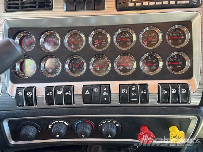 Kenworth W900L Tractores (camiões)