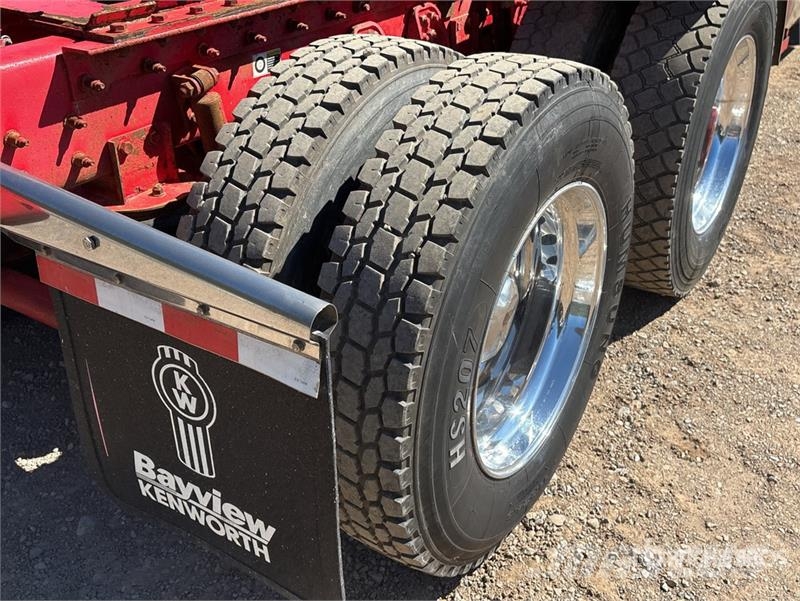 Kenworth W900L Tractores (camiões)