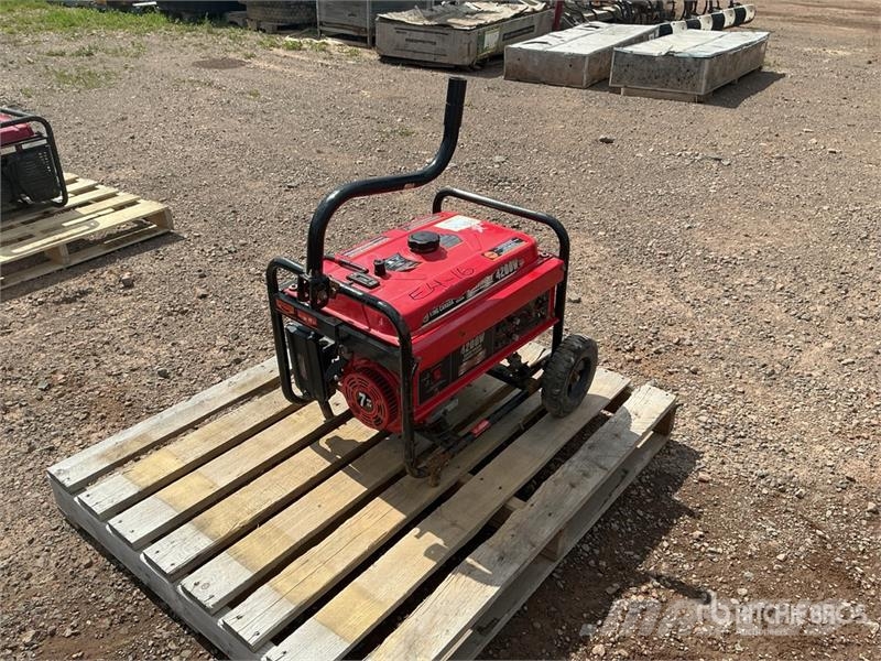 King Canada KCG-4200G 4.2 kW Portable Generator Set Overige generatoren