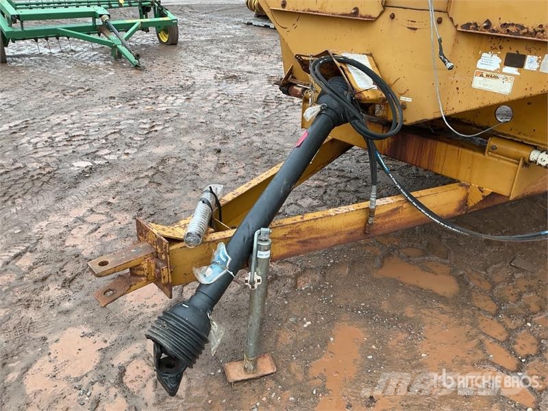 Knight Auggie 3030 13 ft x 7 ft 2 in Feed Mixer Mikser besleyiciler