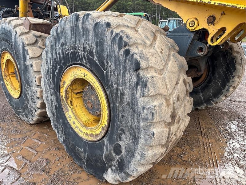 Komatsu HM400-3 Tombereau articulé