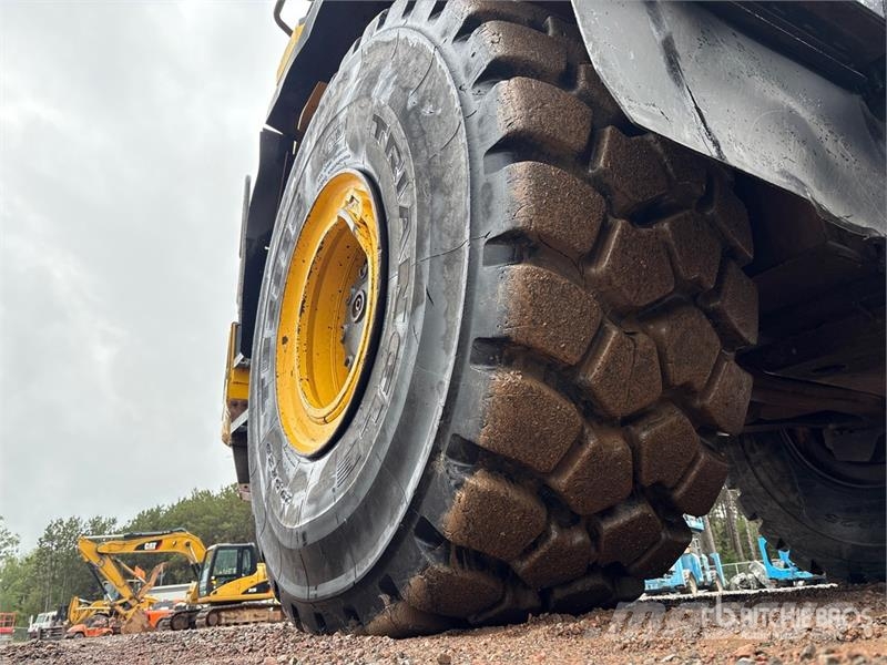 Komatsu HM400-3 Дъмпери/моторни превозни средства