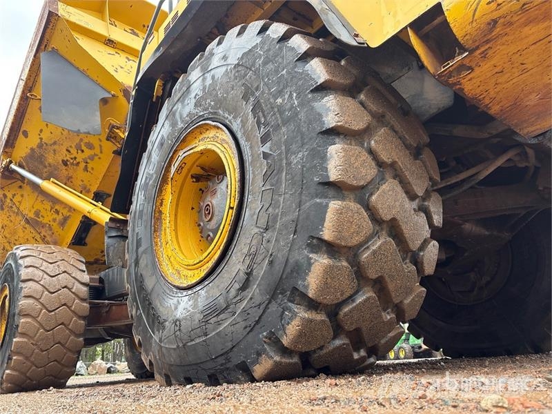 Komatsu HM400-3 Дъмпери/моторни превозни средства