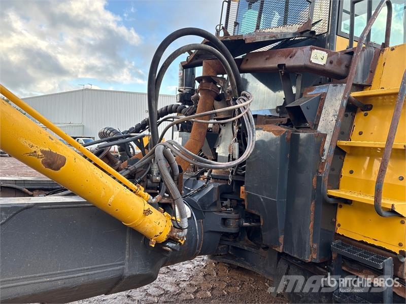 Komatsu HM400-3 Tombereau articulé