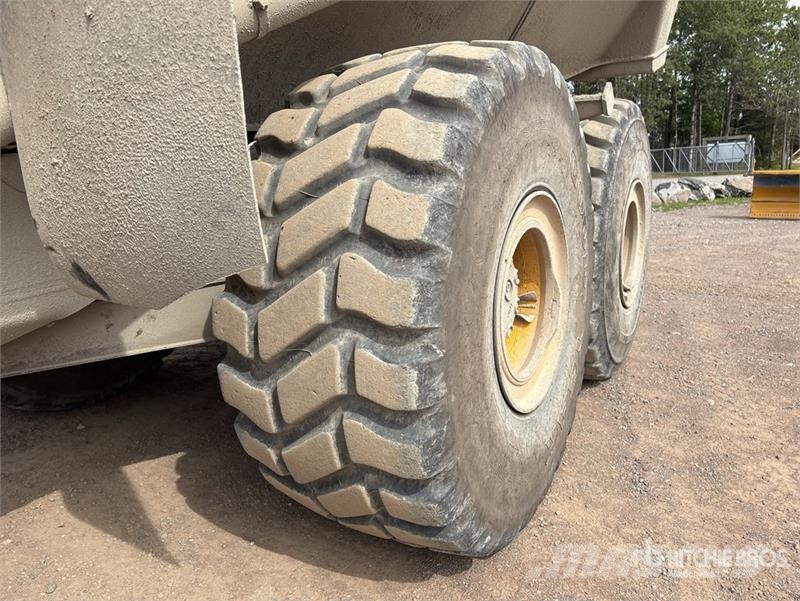 Komatsu HM400-3 Transportoare articulate