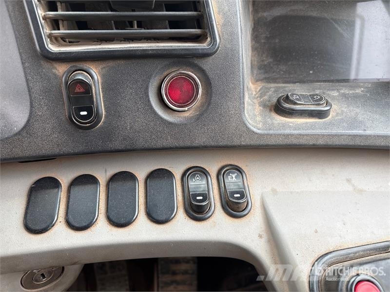 Komatsu HM400-3 Дъмпери/моторни превозни средства