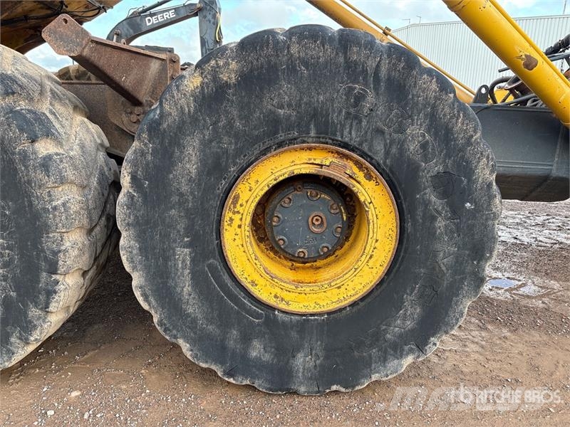 Komatsu HM400-3 Tombereau articulé