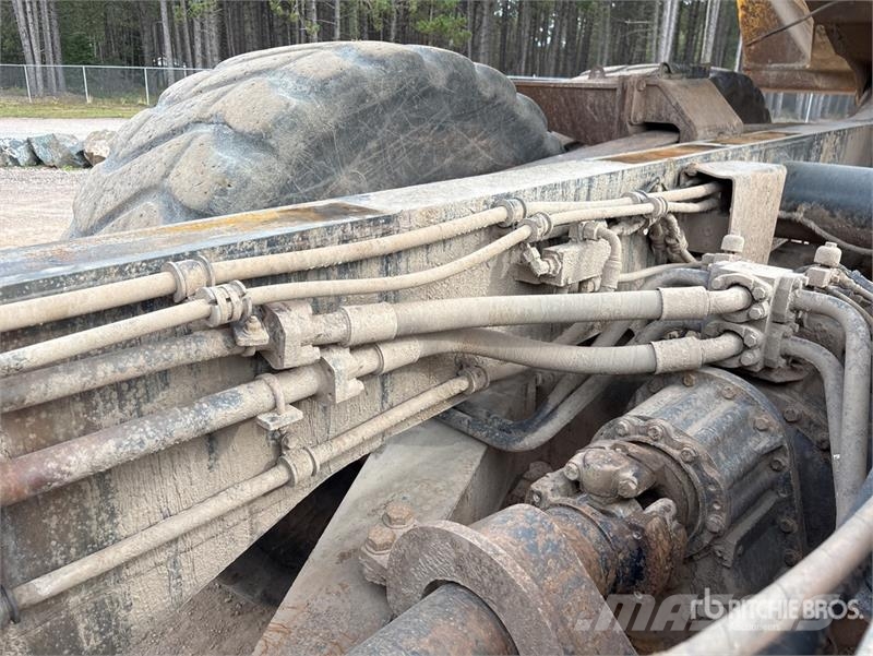 Komatsu HM400-3 Zglobni demperji